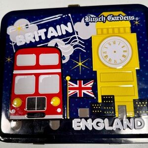 Busch Gardens Britain England Tin Lunch Box Blue Polka Dot Collectible